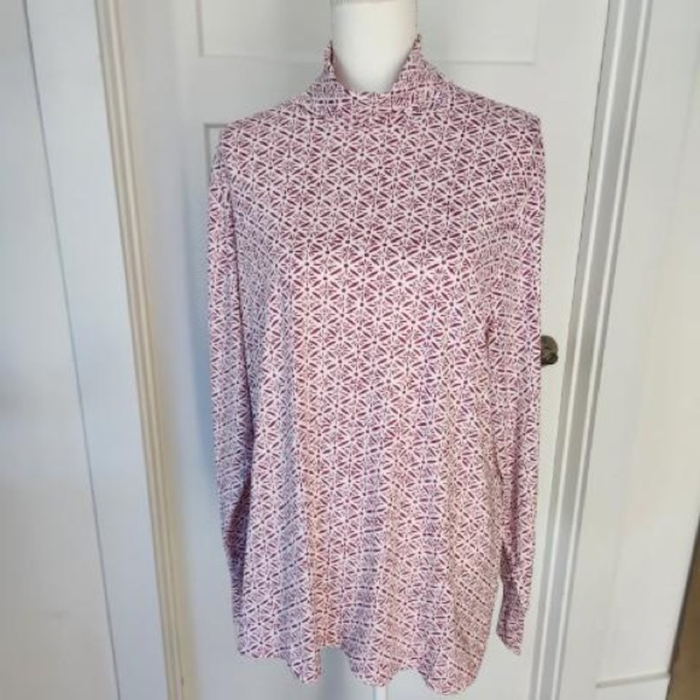 Lands' End Women's Long Sleeve Top - Pink and White Geometric